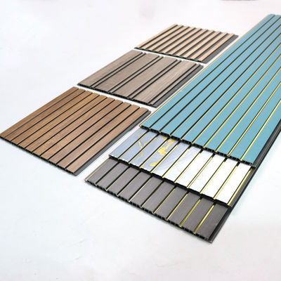 لوح حائط من البولي فينيل كلوريد (PVC) بنمط حبيبات الخشب، لوح حائط زخرفي، مادة صديقة للبيئة لغرفة النوم وغرفة المعيشة وخلفية التلفزيون