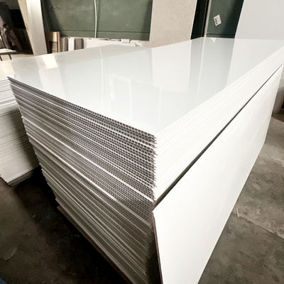 الألواح الجدارية للحمامات من PVC المقاومة للخدش