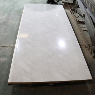 ألواح دش من البولي فينيل كلوريد (PVC) آمنة ومضادة للانزلاق بتصميم محكم للحمام العائلي