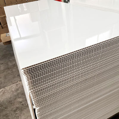 إمدادات كبيرة 1000x2400mm لوحة الحائط دش PVC لمشروع البناء