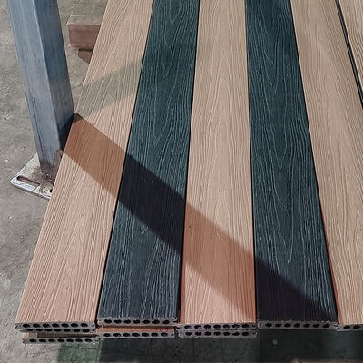 أرضيات خارجية مقاومة للأجواء من البلورات