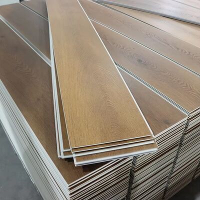 Sonsill Piso Spc Vinyl Flooring 4-8mm Lvt Flooring بلاط الفينيل الفاخر مع الدعم