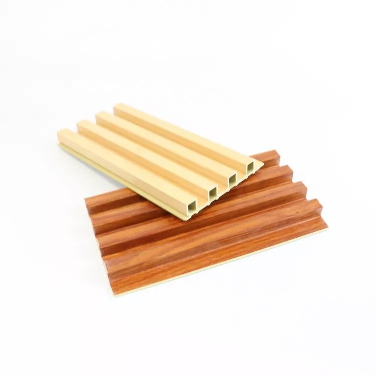 لوح حائط WPC مقاوم للماء للديكور الداخلي سهل التركيب والصيانة