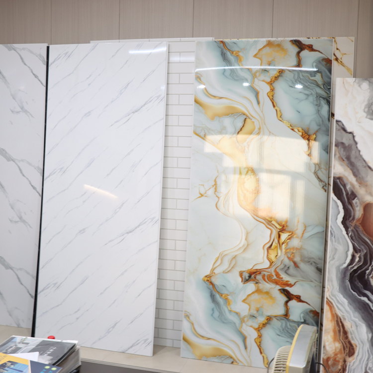 الألواح الجدارية للحمامات من PVC المقاومة للخدش