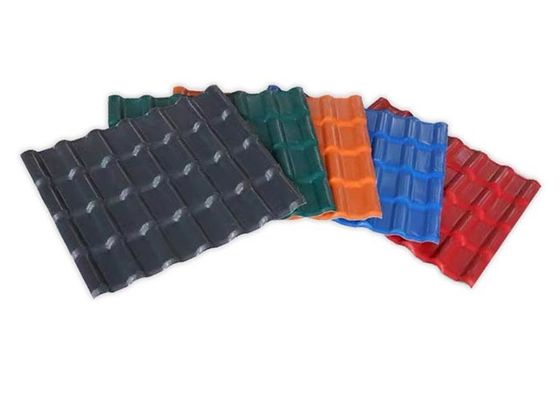بلاط السقف PVC خفيف الوزن 0.8 مم - 3.2 مم مواد التسقيف البلاستيكية Asa Pvc Roof Tile